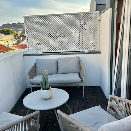 With Castle View Daire Lisboa