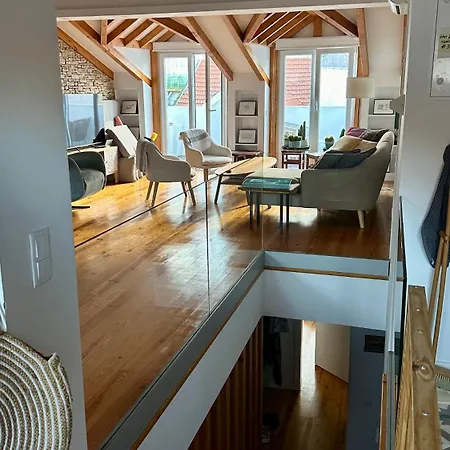 Apartment With Castle View *