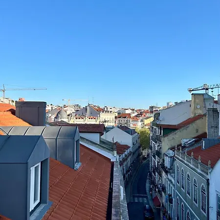 Apartment With Castle View *
